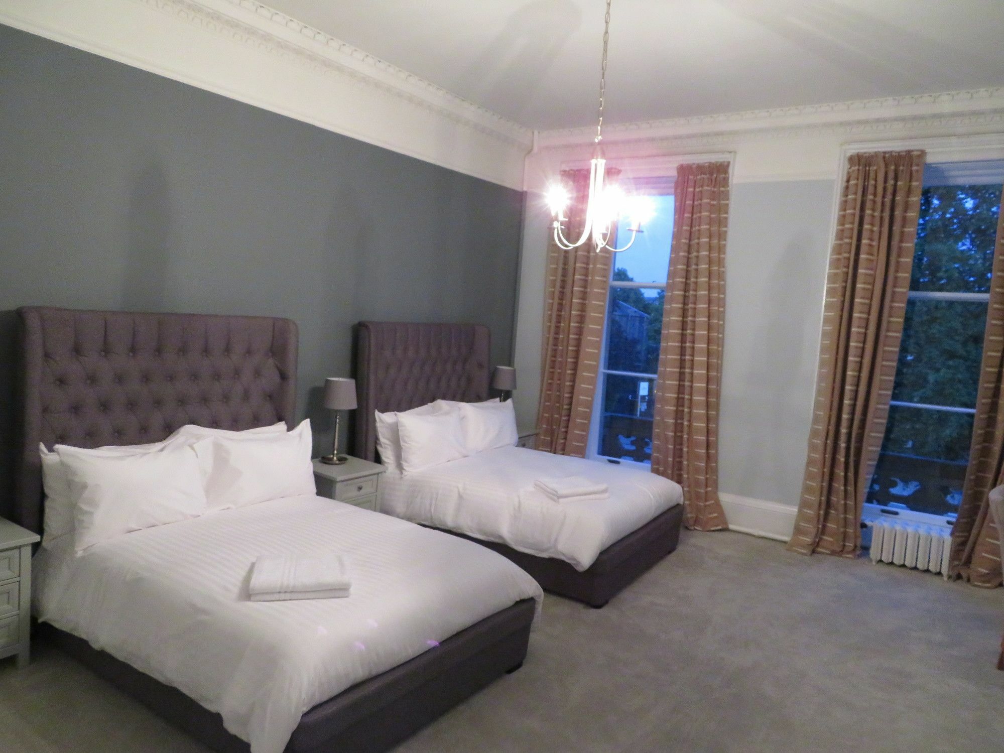 Duthus Lodge Guest House Edimburgo Exterior foto